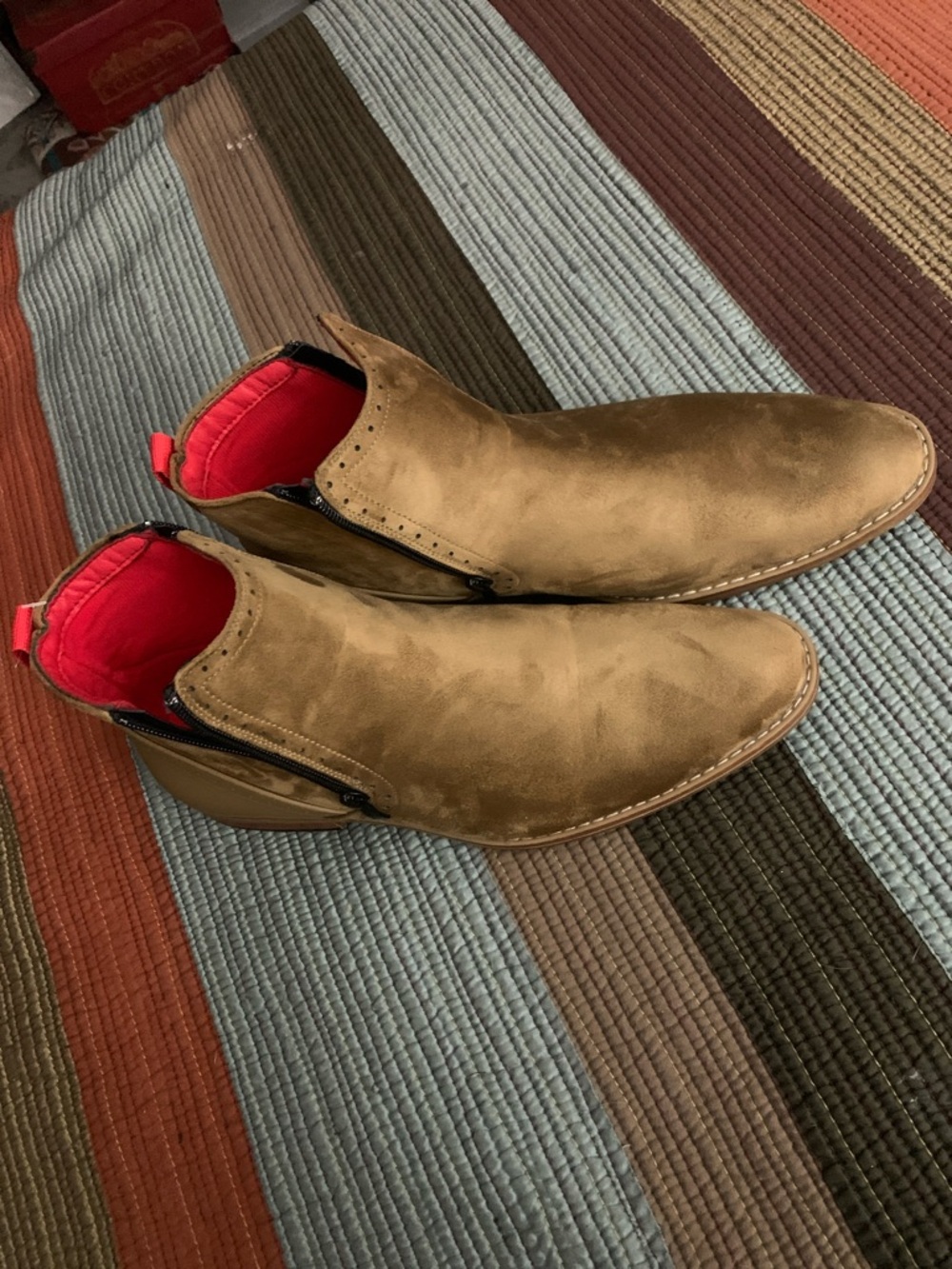 Tayno Tan Suede Chukka Boots with Red Interior